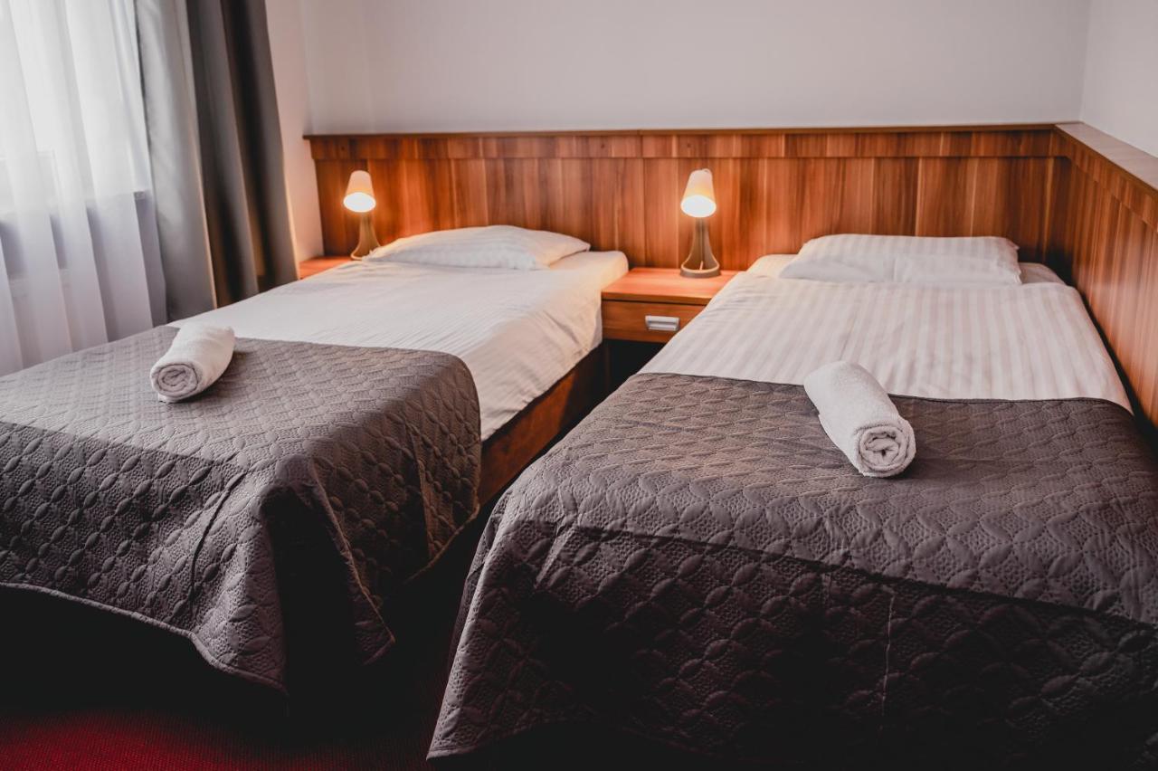 Hotel Nad Morzem- Art-Pension Świerzno Exteriér fotografie
