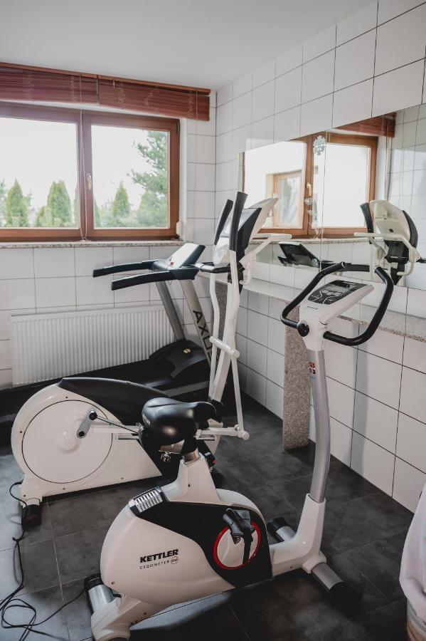 Hotel Nad Morzem- Art-Pension Świerzno Exteriér fotografie