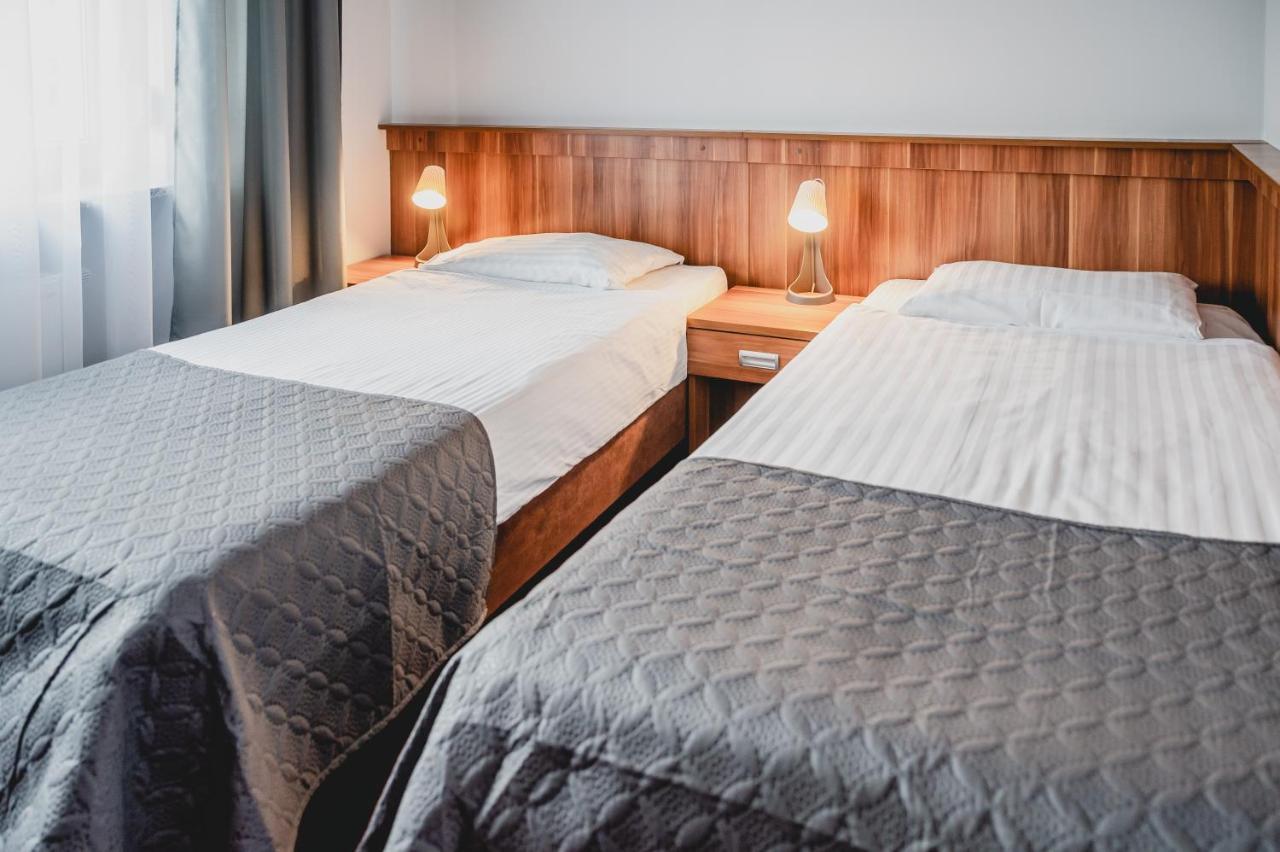Hotel Nad Morzem- Art-Pension Świerzno Exteriér fotografie